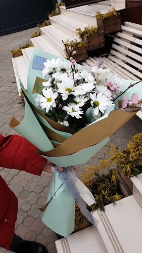 Комплимент из ромашек