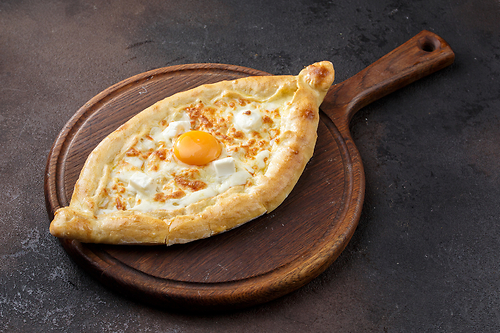 Хачапури по-аджарски