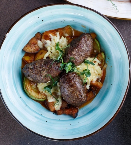 Люля кебаб с овощами