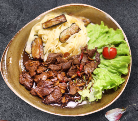 Паста Фетучини с мясом и баклажанами
