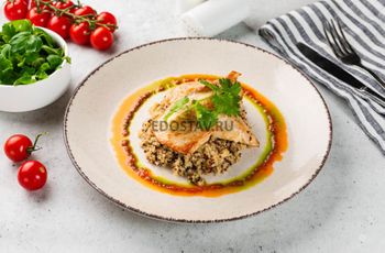 Куриная грудка с киноа и овощами