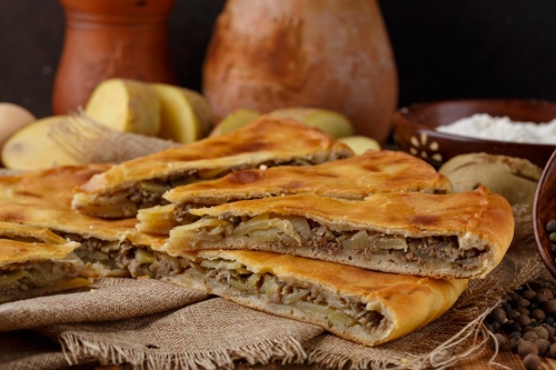 Даргинское чуду с мясом и картошкой