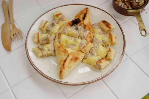 Пиде с курицей и грибами