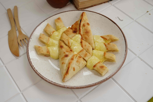 Пиде с сыром