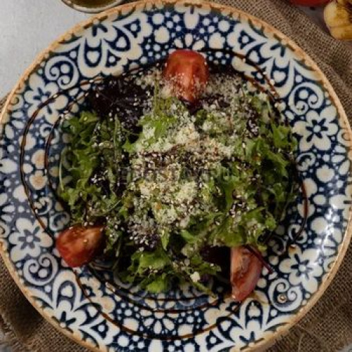 Салат с  куриной печенью