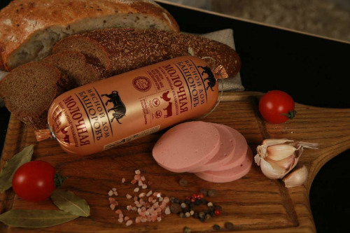 Колбаса Башоровъ молочная вареная 