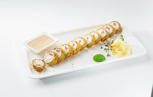 Горячий ролл Цезарь с курицей