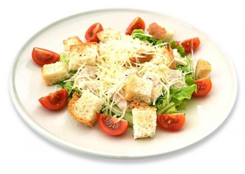 Салат Цезарь с курицей