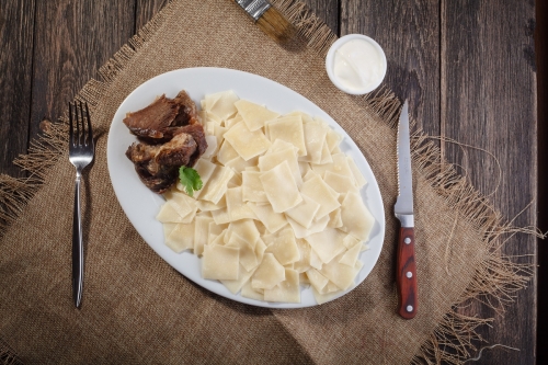 Тонкий хинкал с сушеным мясом