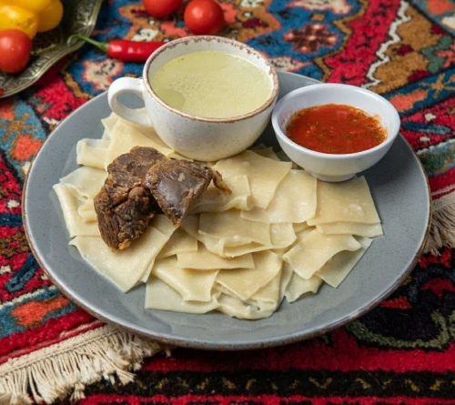 Тонкий хинкал с сушеным мясом 