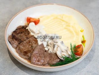 Медальоны из телятины