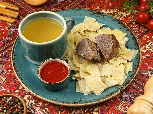 Тонкий хинкал с мясом